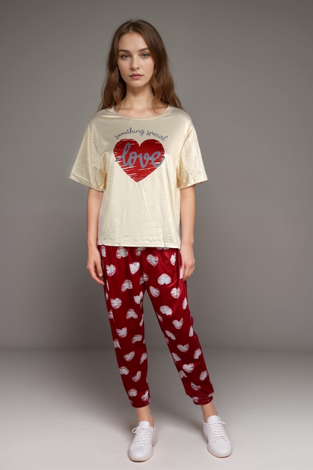 Women’s Love Heart pyjama set short sleeve slogan top with red heart print trousers