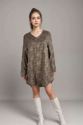 Women’s loose fit tunic dress long sleeve V neck printed mini dress