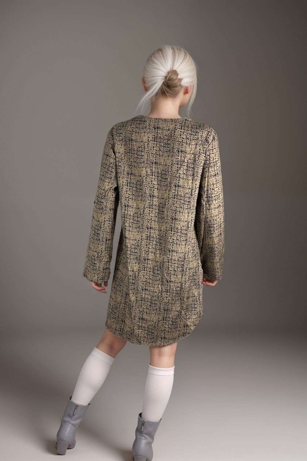 Women’s loose fit tunic dress long sleeve V neck printed mini dress